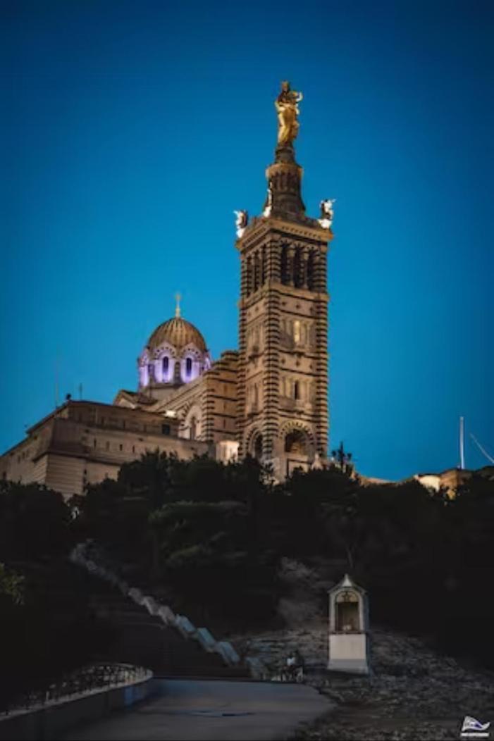 Studio Calanques Pres Du Vieux Port Marseille Bagian luar foto